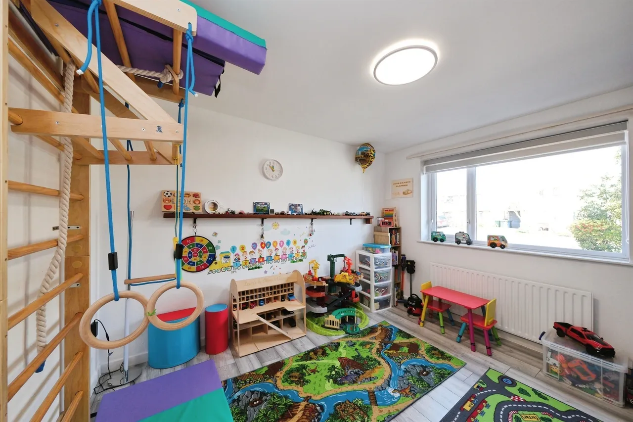 Birch Grove, Mansfield, NG18, photo 22