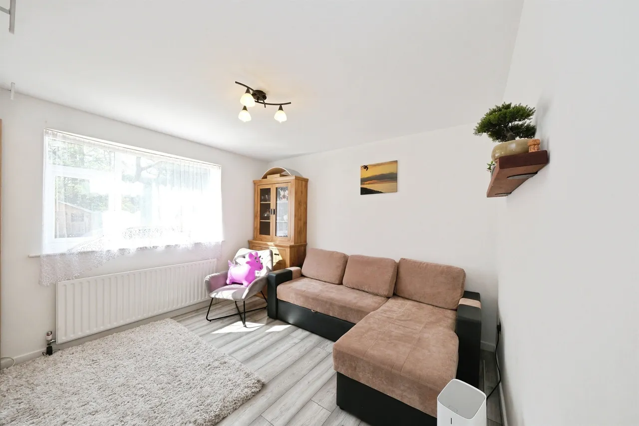 Birch Grove, Mansfield, NG18, photo 21
