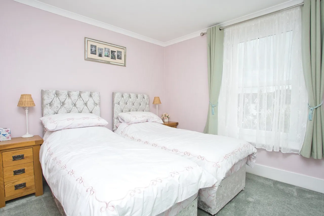 Downs Road, Walmer, CT14, photo 12
