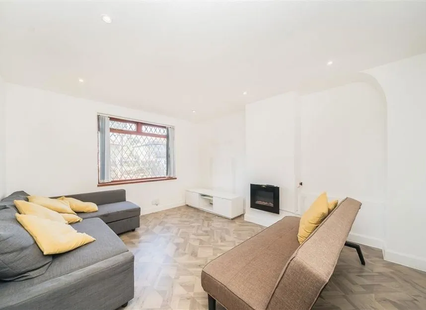 Farnaby Road, Eltham, SE9, photo 2