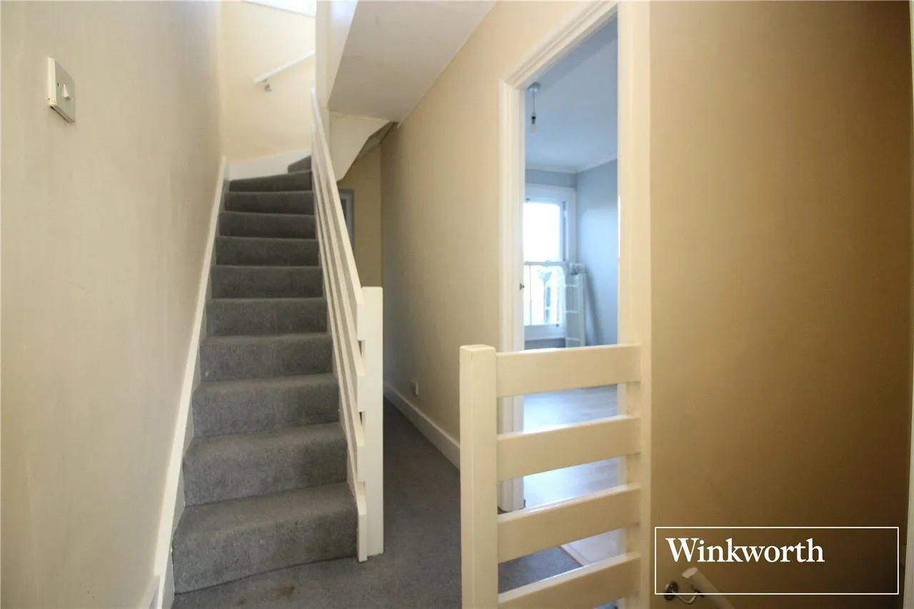 Malden Road, Borehamwood, WD6, photo 12