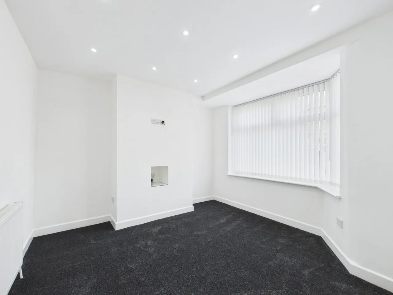 Leeds Road, Eccleshill, BD2, photo 3
