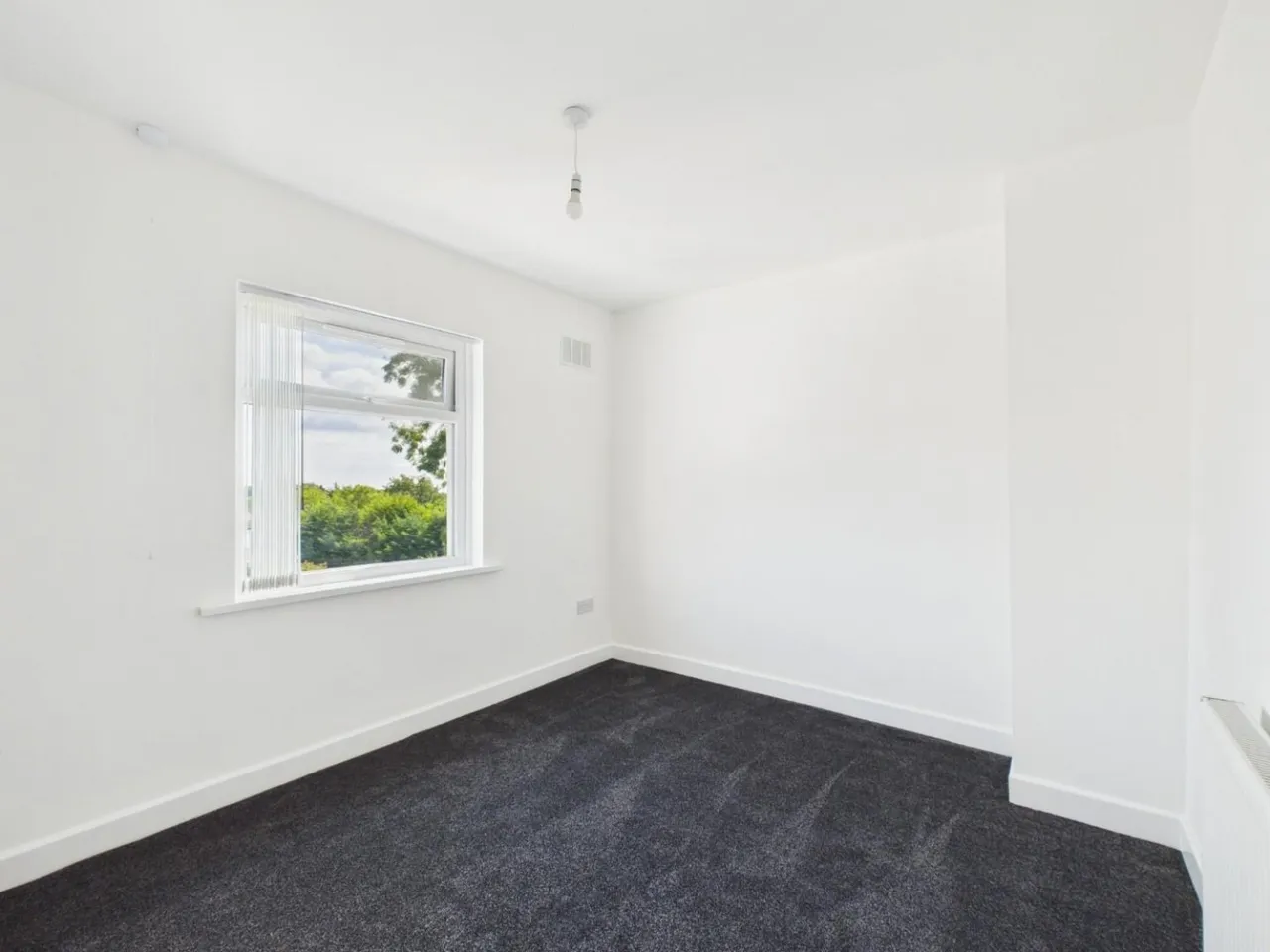 Leeds Road, Eccleshill, BD2, photo 13