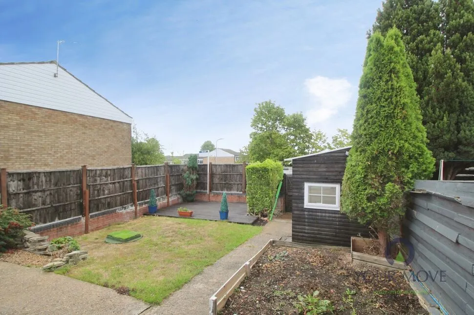 2 bed house to rent — Crawley Drive, Hemel Hempstead, Hertfordshire, HP2