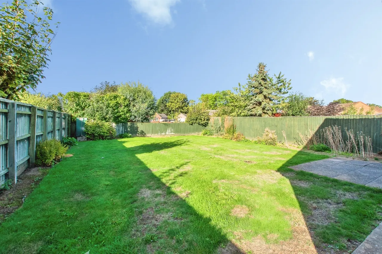 Sutton Gate, Sutton St. James, PE12, photo 20