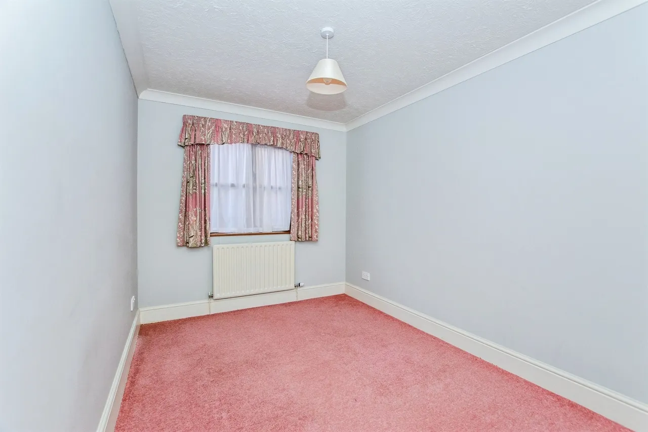 Sutton Gate, Sutton St. James, PE12, photo 16