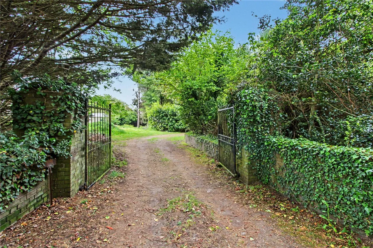 Hulver Road, Mutford, NR34, photo 22