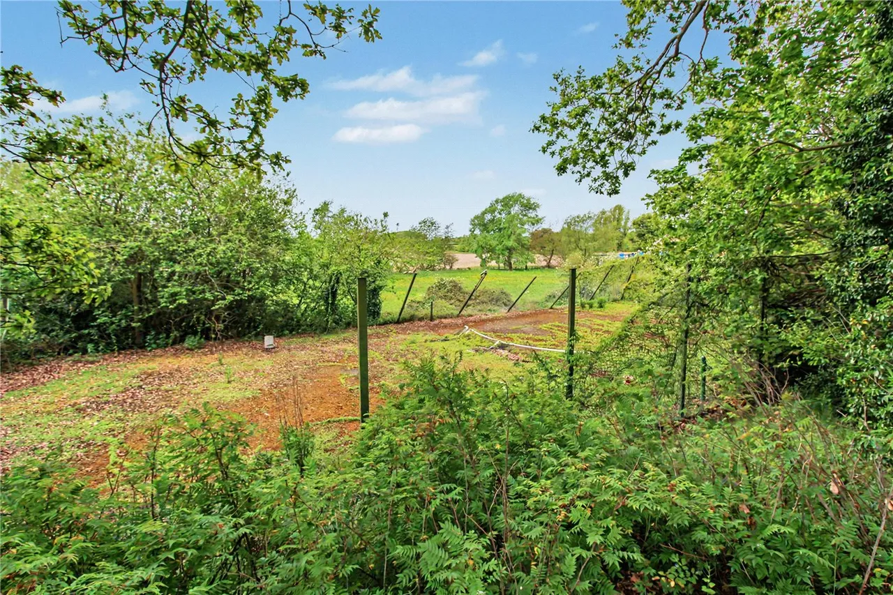 Hulver Road, Mutford, NR34, photo 21