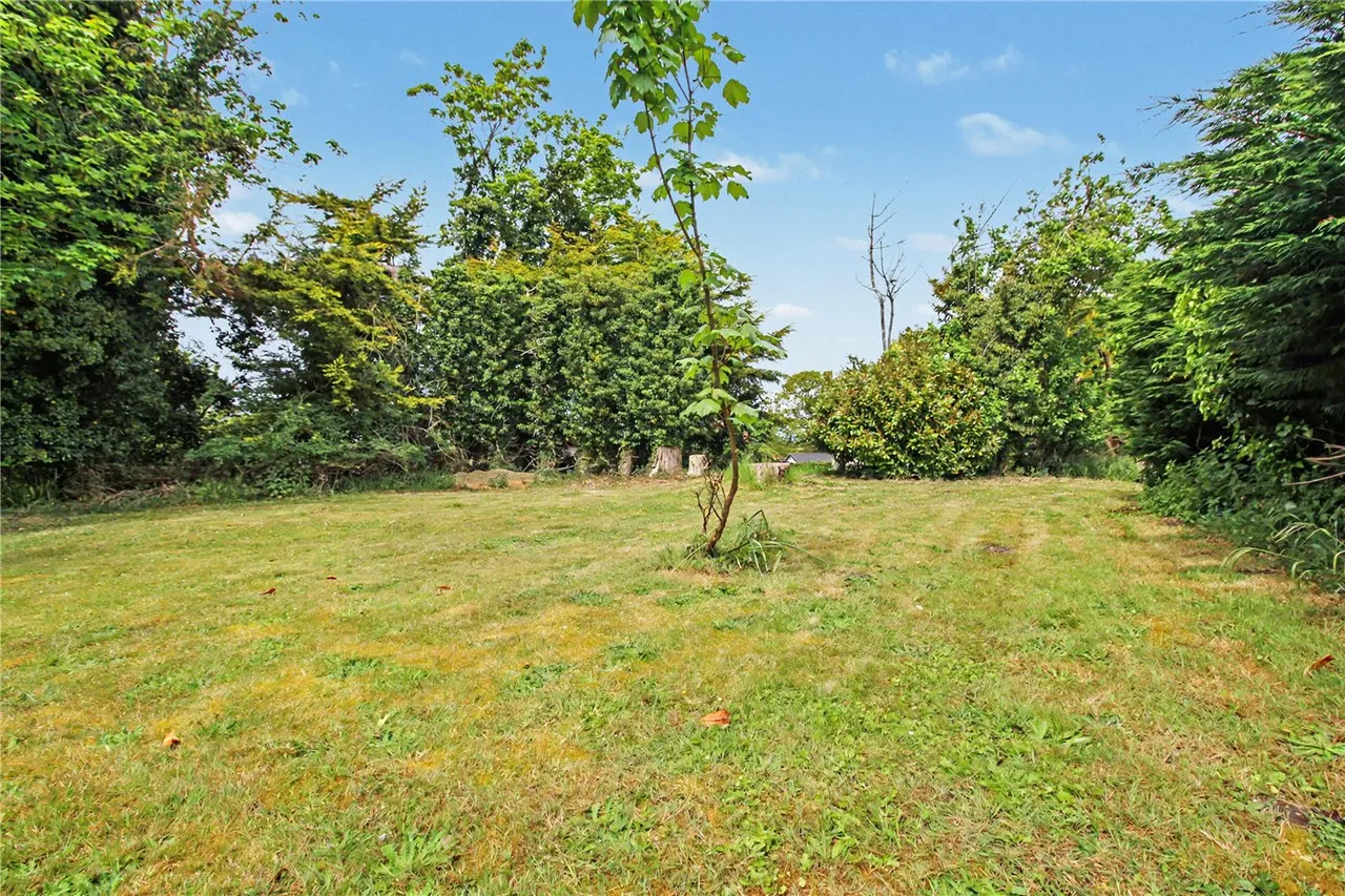 Hulver Road, Mutford, NR34, photo 3