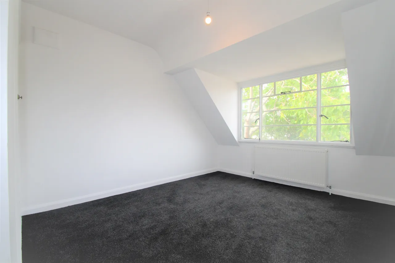 Fernleigh Court, North Harrow, HA2, photo 5