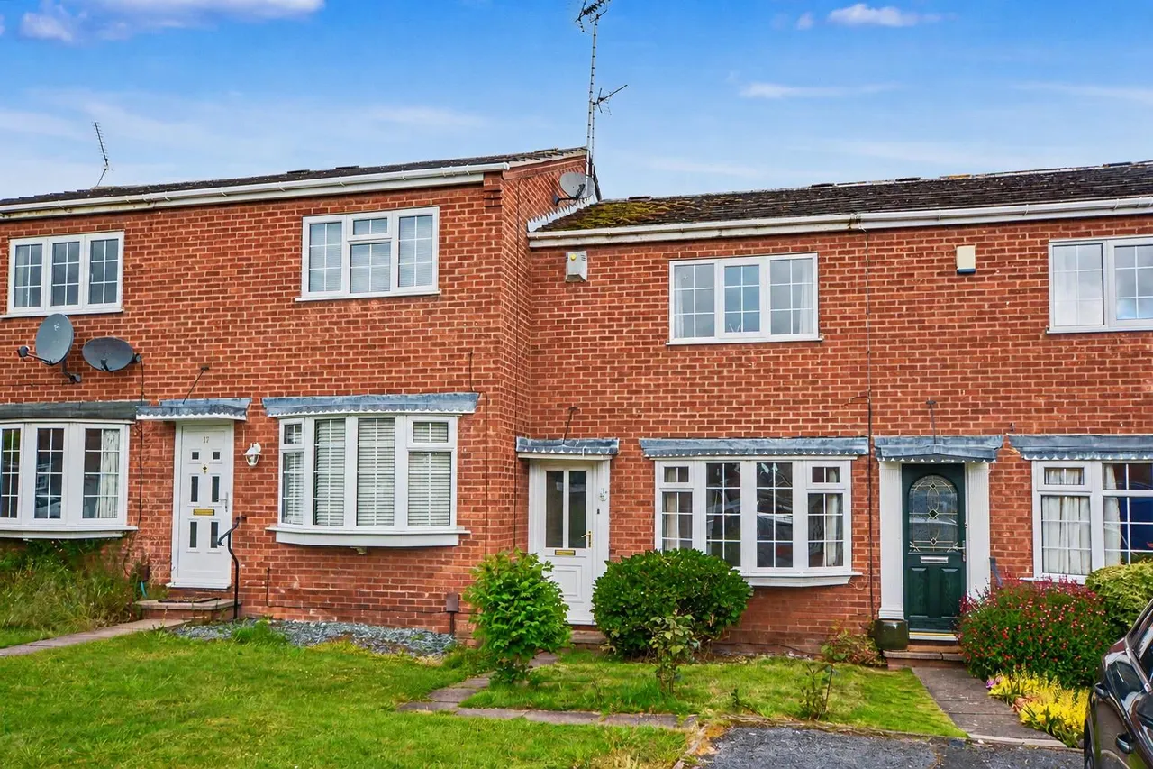 2 bed house for sale, Sunlea Crescent, Stapleford, NG9