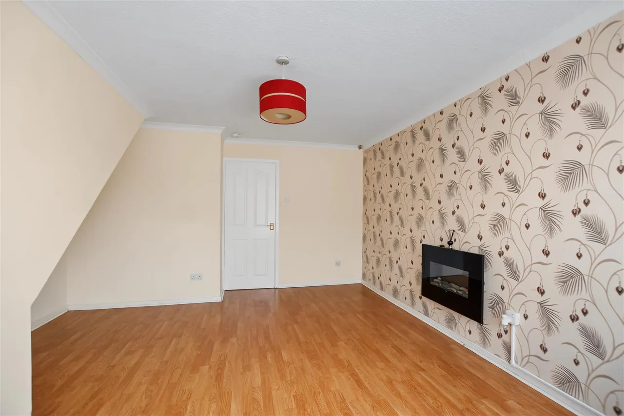 Sunlea Crescent, Stapleford, NG9, photo 5