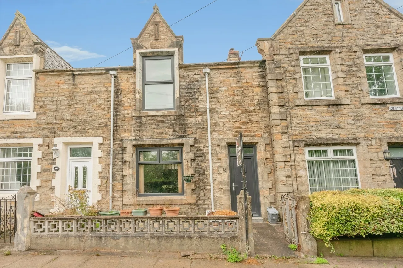 2 bed house for sale, Shuttleworth Street, Padiham, BB12