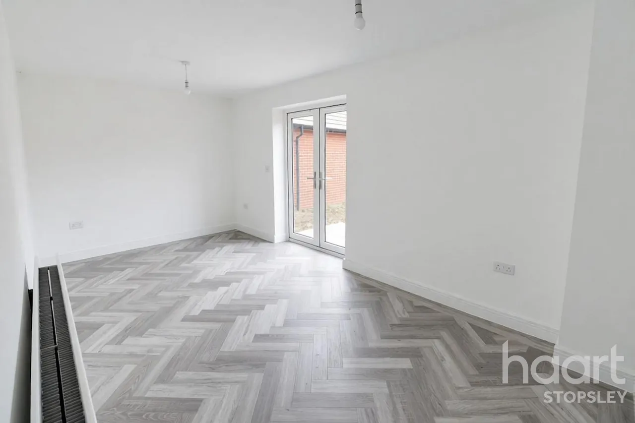 Lewin Park, Langford, SG18, photo 21