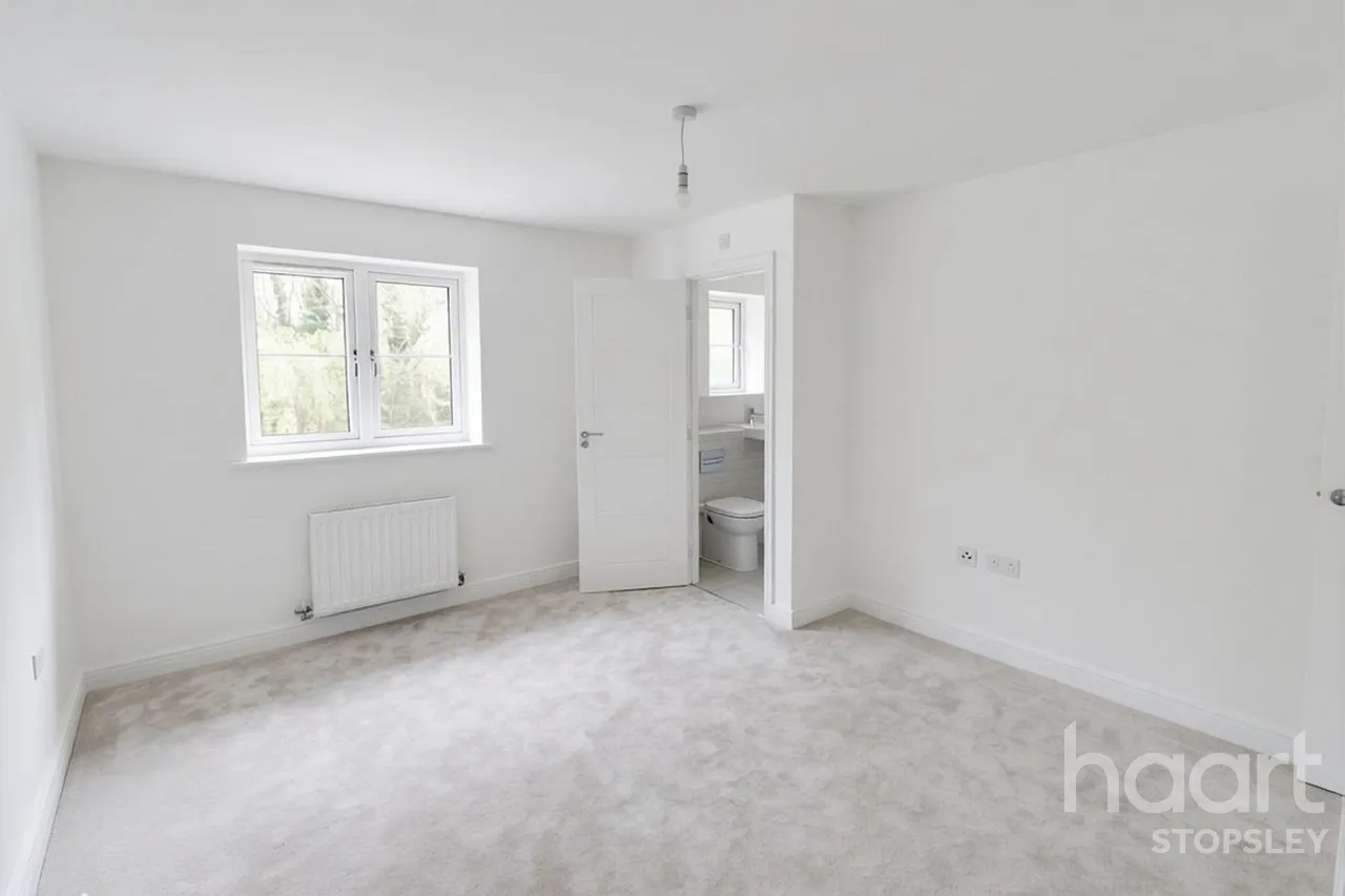 Lewin Park, Langford, SG18, photo 23
