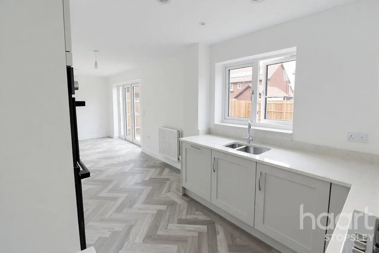 Lewin Park, Langford, SG18, photo 17