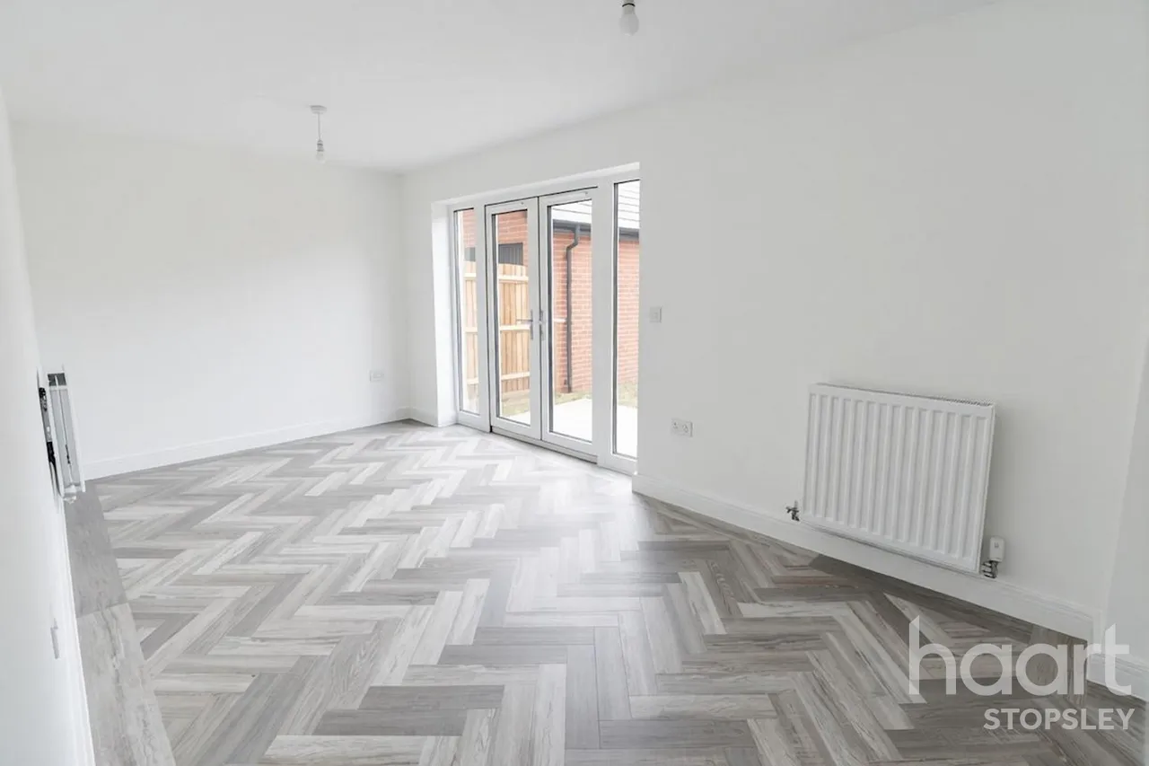 Lewin Park, Langford, SG18, photo 15