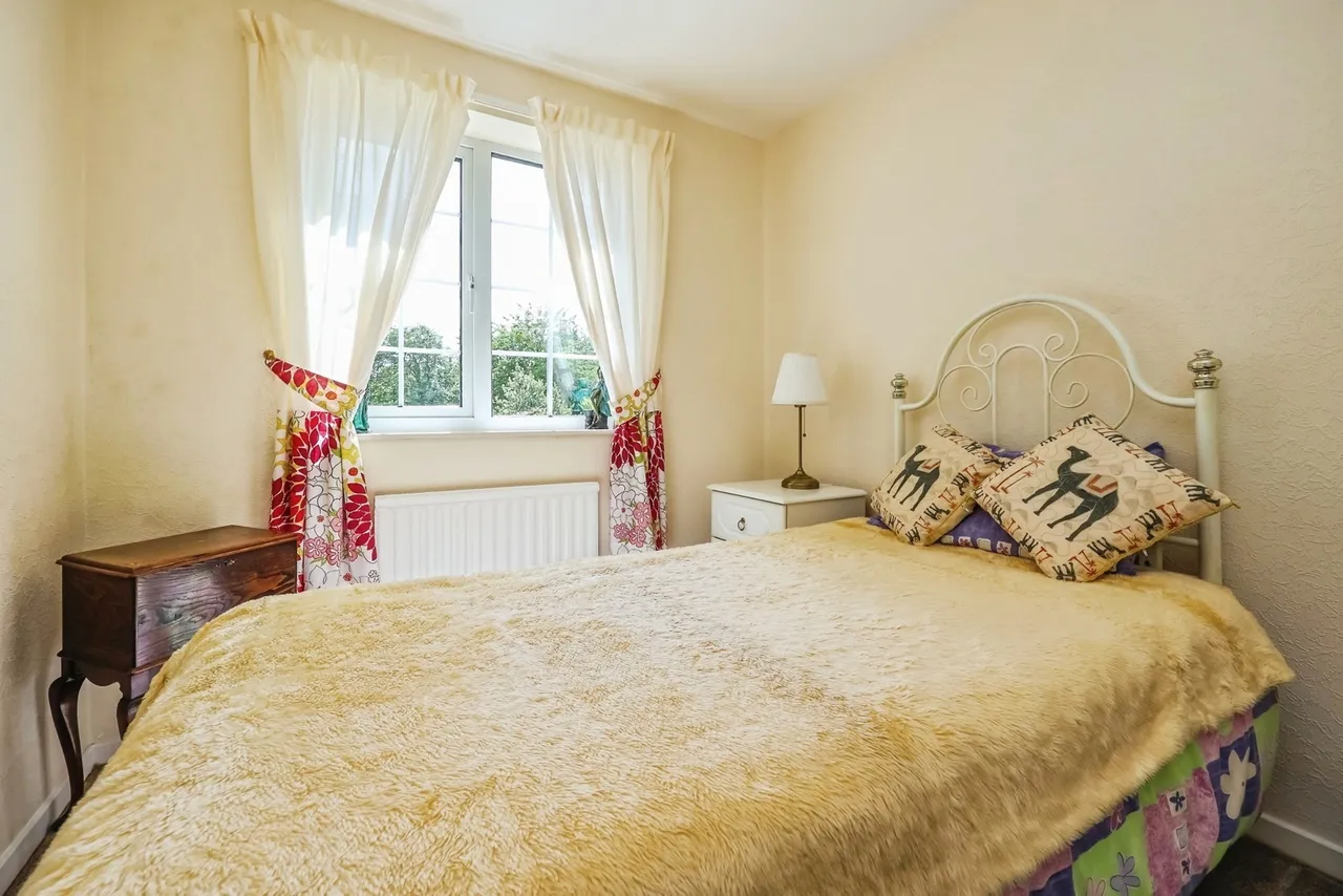 St. Marys Way, Hucknall, Nottingham, Nottinghamshire, NG15, photo 12
