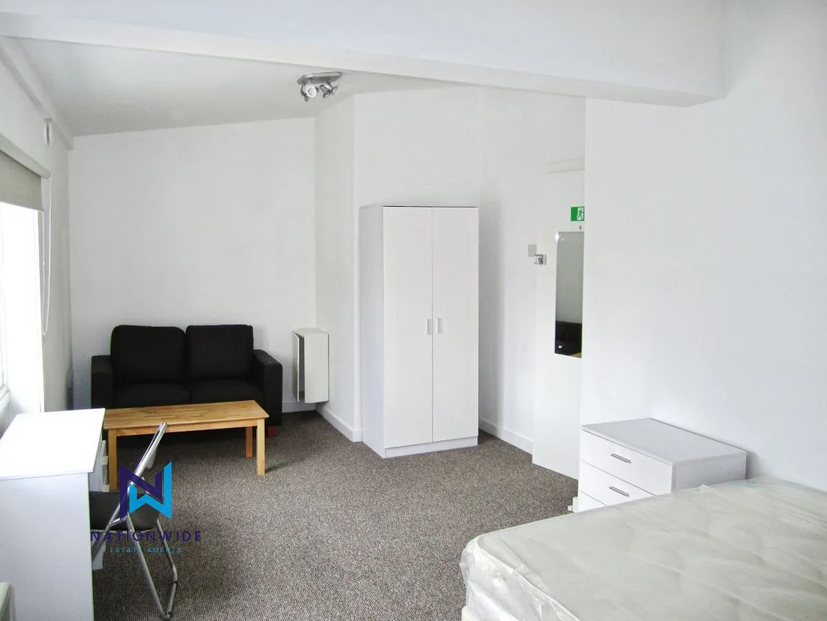 Mount Street (Communal), Liverpool, L1 9HE, photo 13