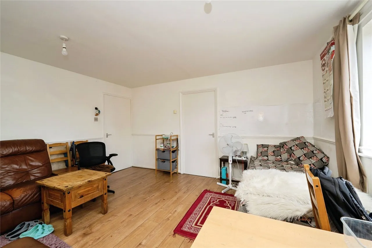 Winery Lane, Kingston upon Thames, KT1, photo 8