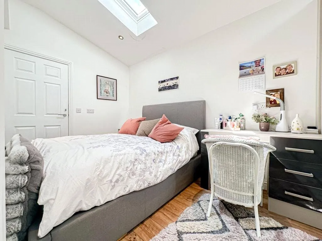 Ridgetor Road, Liverpool, L25, photo 13
