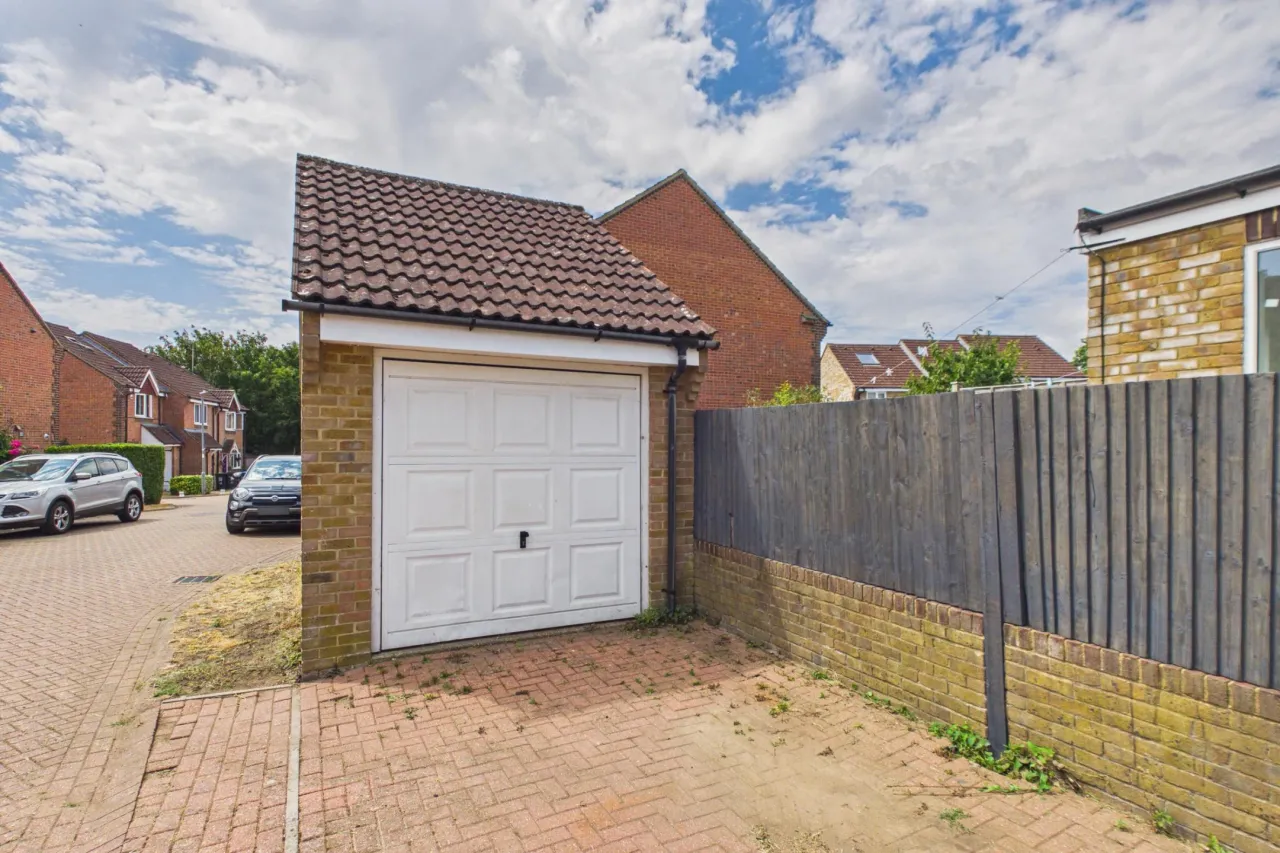 York Way, Hemel Hempstead, HP2, photo 3