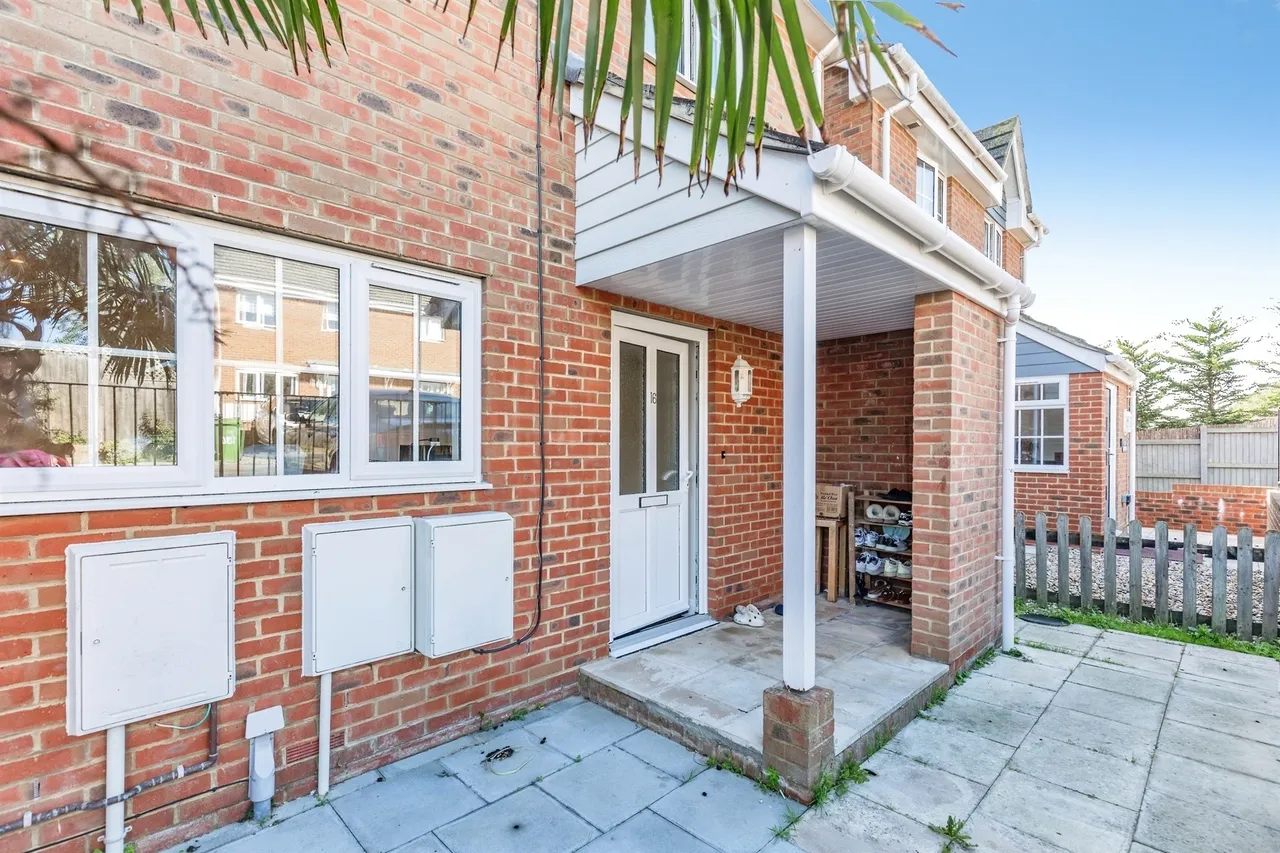 Murdock Mews, St. Leonards-On-Sea, TN38, photo 2