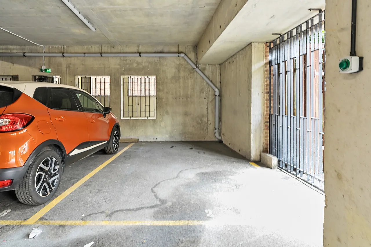 Cromwell Mews, Marlborough, SN8, photo 11
