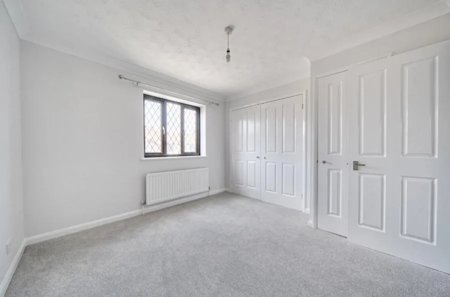 Rickard Close, Aylesbury, HP21, photo 8