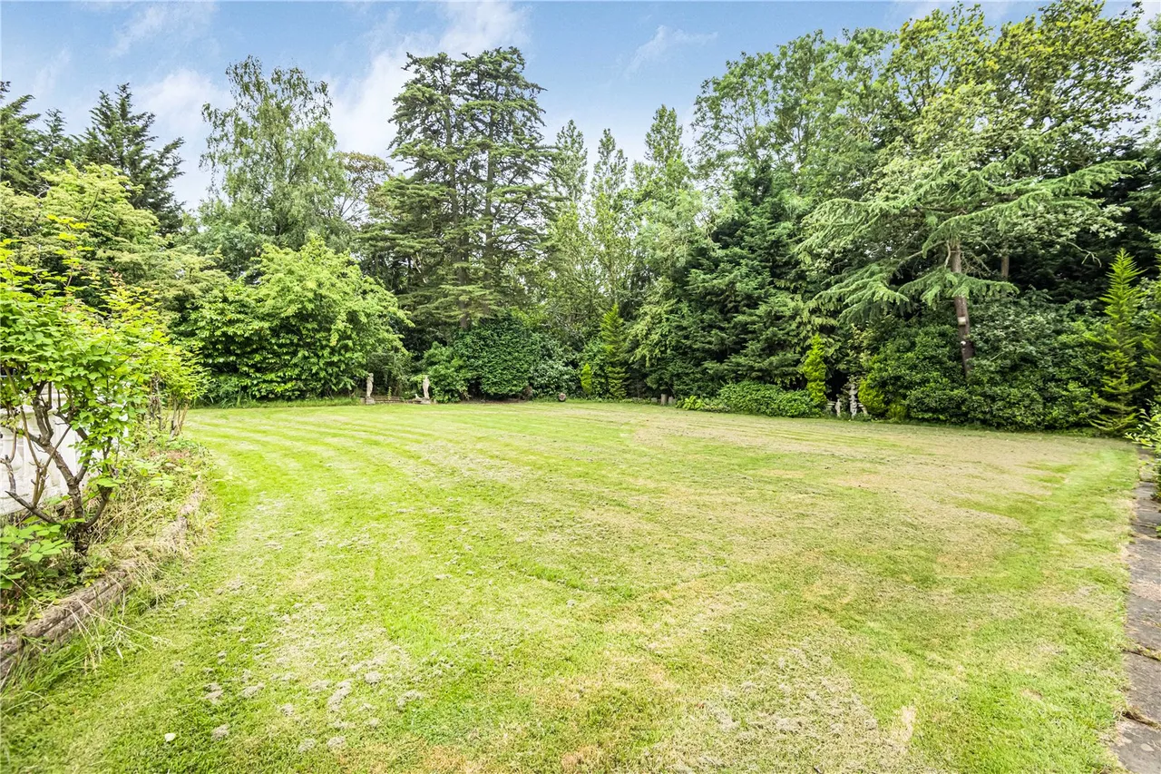 Hyver Hill, Mill Hill, London, NW7 4HU, photo 28