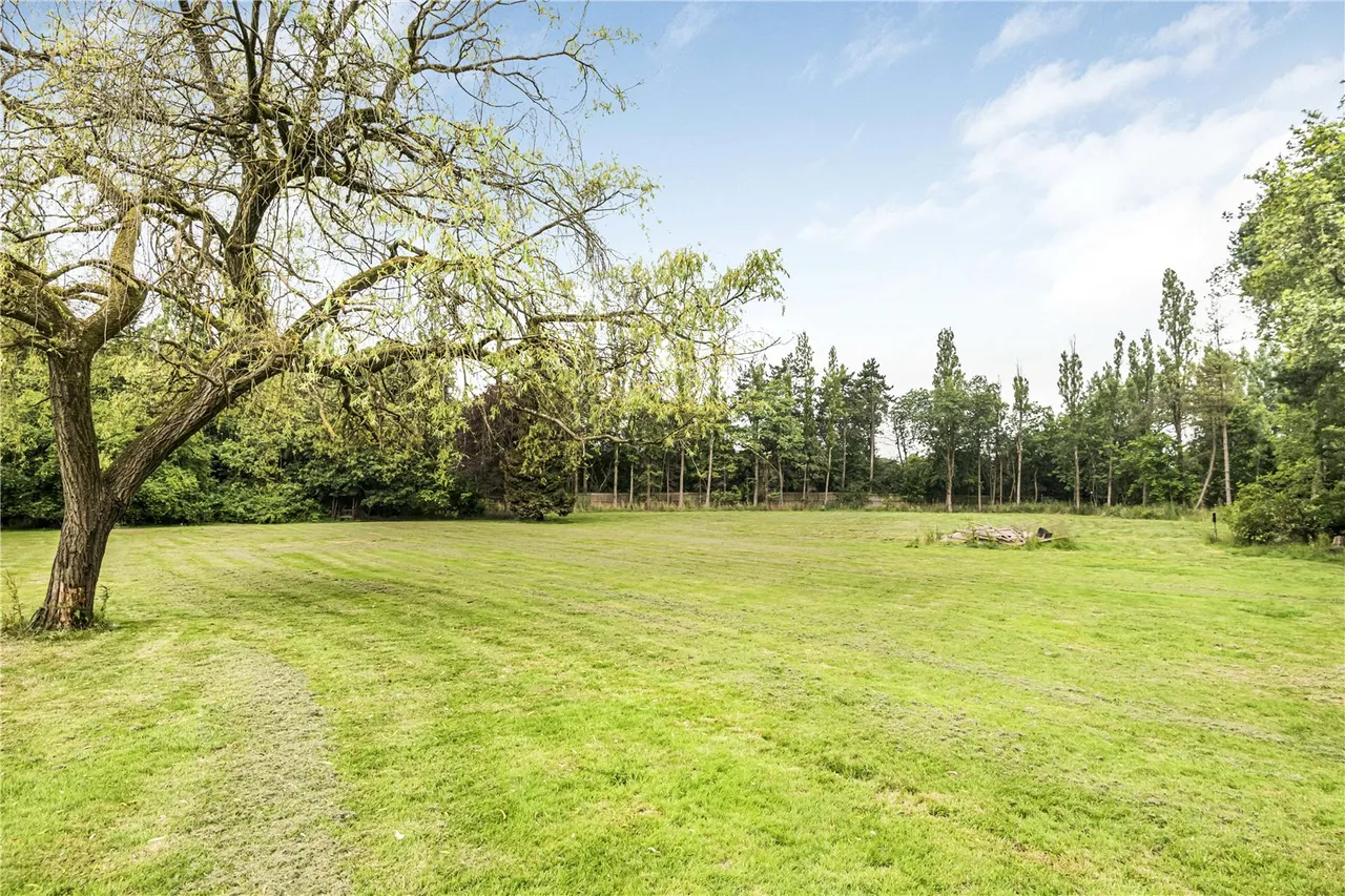 Hyver Hill, Mill Hill, London, NW7 4HU, photo 32