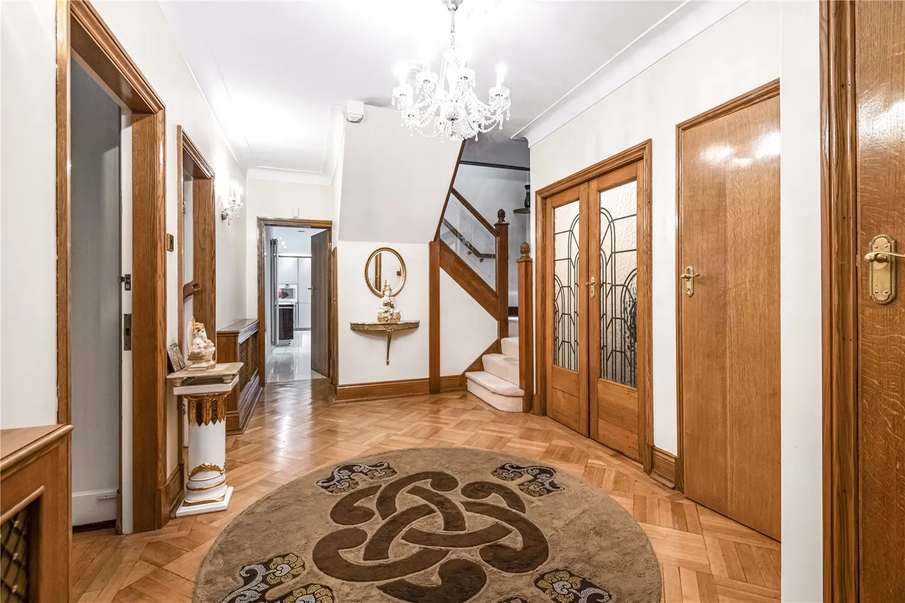 Hyver Hill, Mill Hill, London, NW7 4HU, photo 5