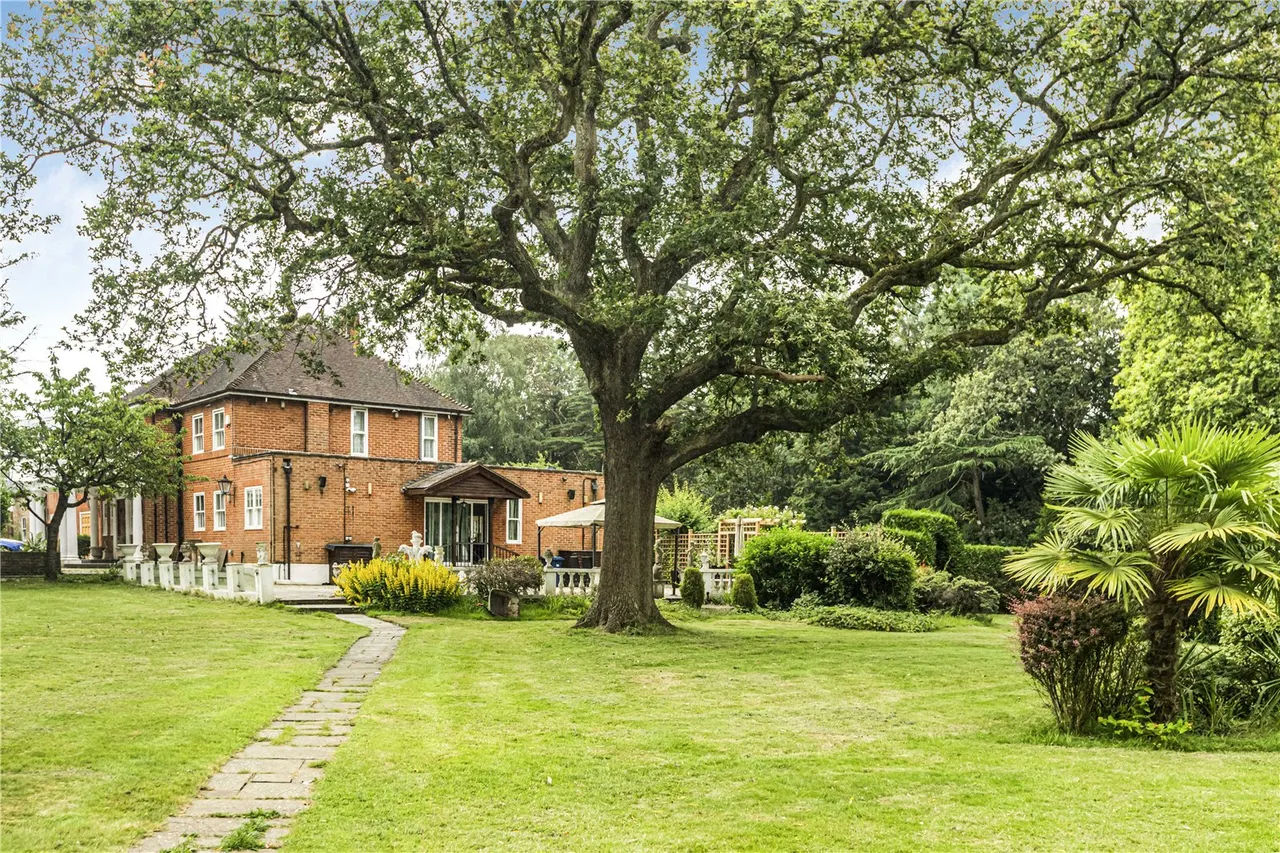 Hyver Hill, Mill Hill, London, NW7 4HU, photo 27