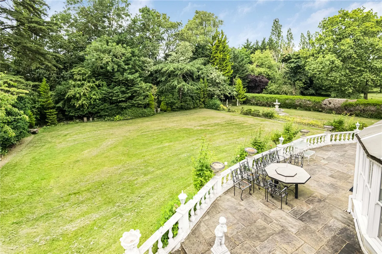 Hyver Hill, Mill Hill, London, NW7 4HU, photo 25