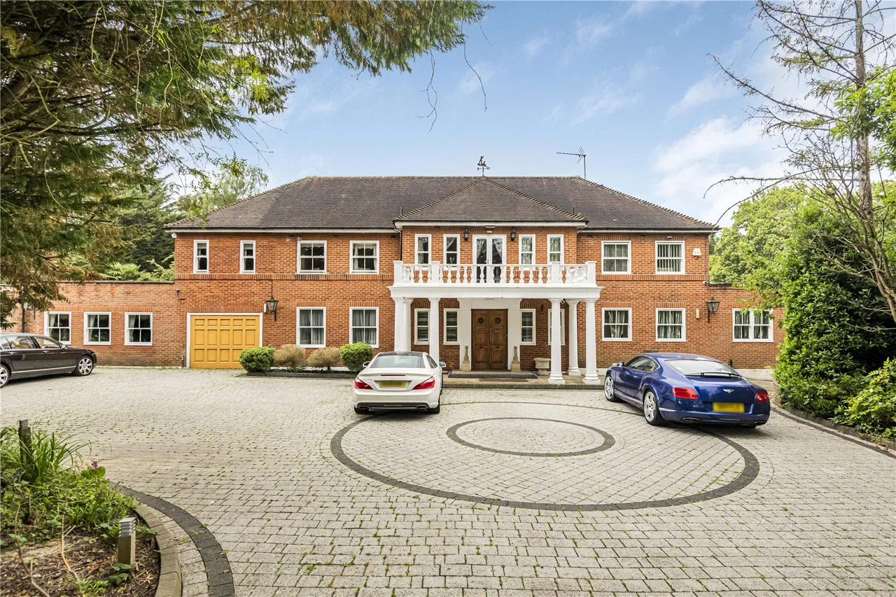 5 bed house for sale — Hyver Hill, Mill Hill, London, NW7 4HU