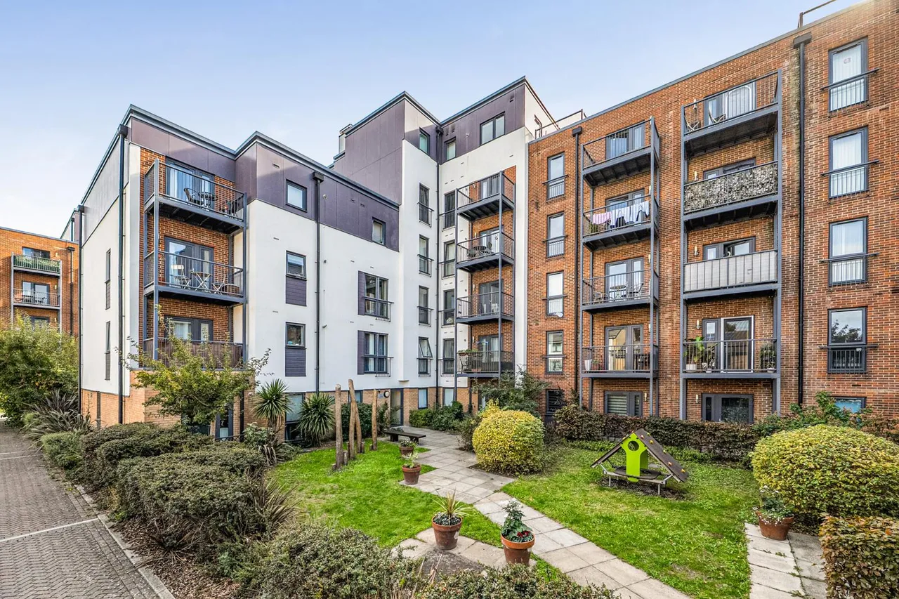 Fairthorn Road, SE7, photo 11