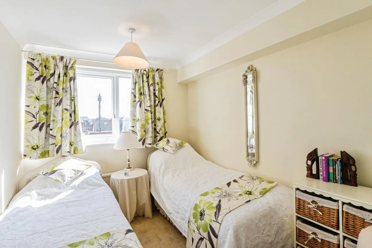 North Promenade, Lytham St. Annes, FY8, photo 12