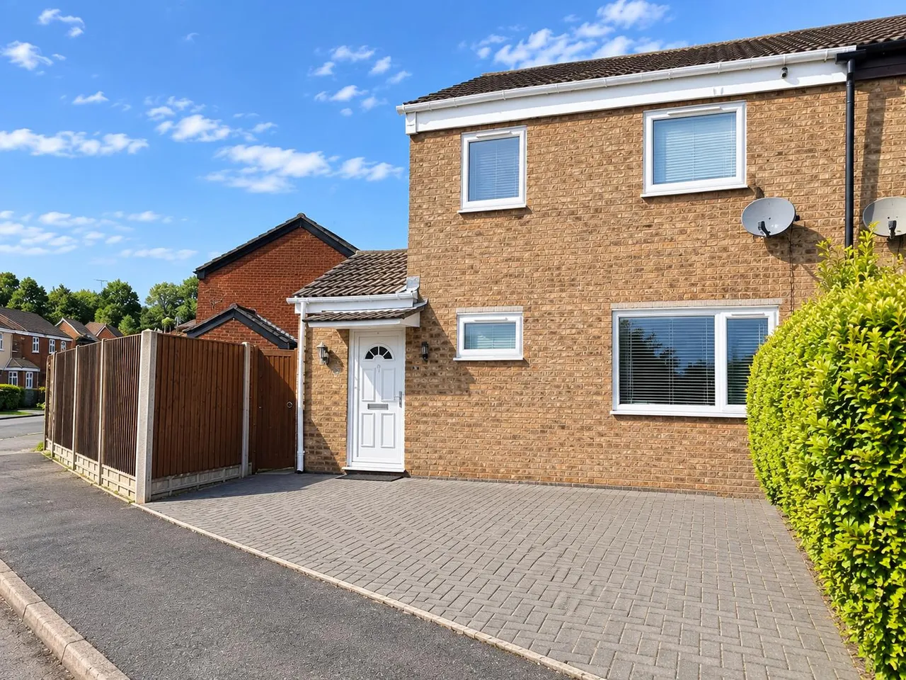 3 bed house to rent — Shelley Way, THETFORD