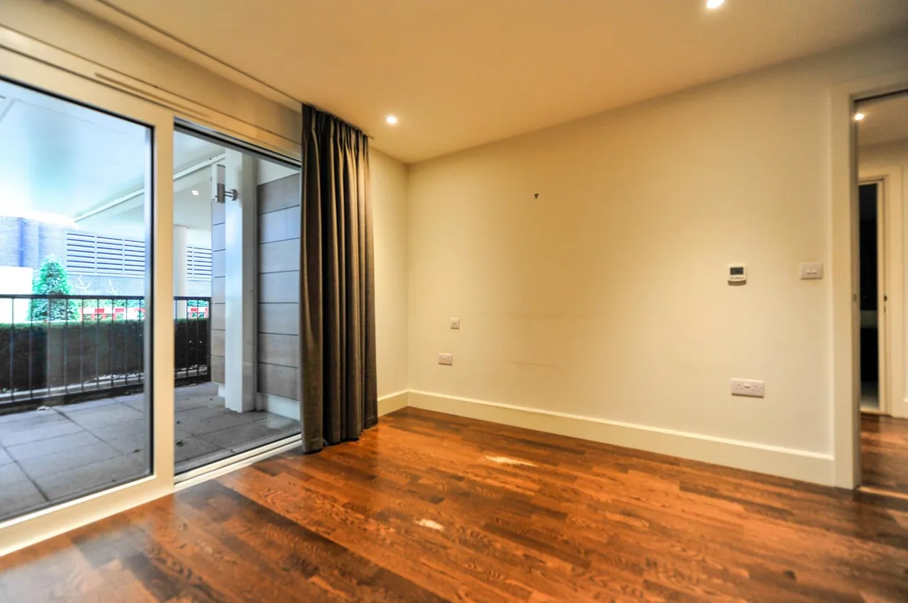 Henry Macaulay Avenue, Kingston, KT2, photo 5