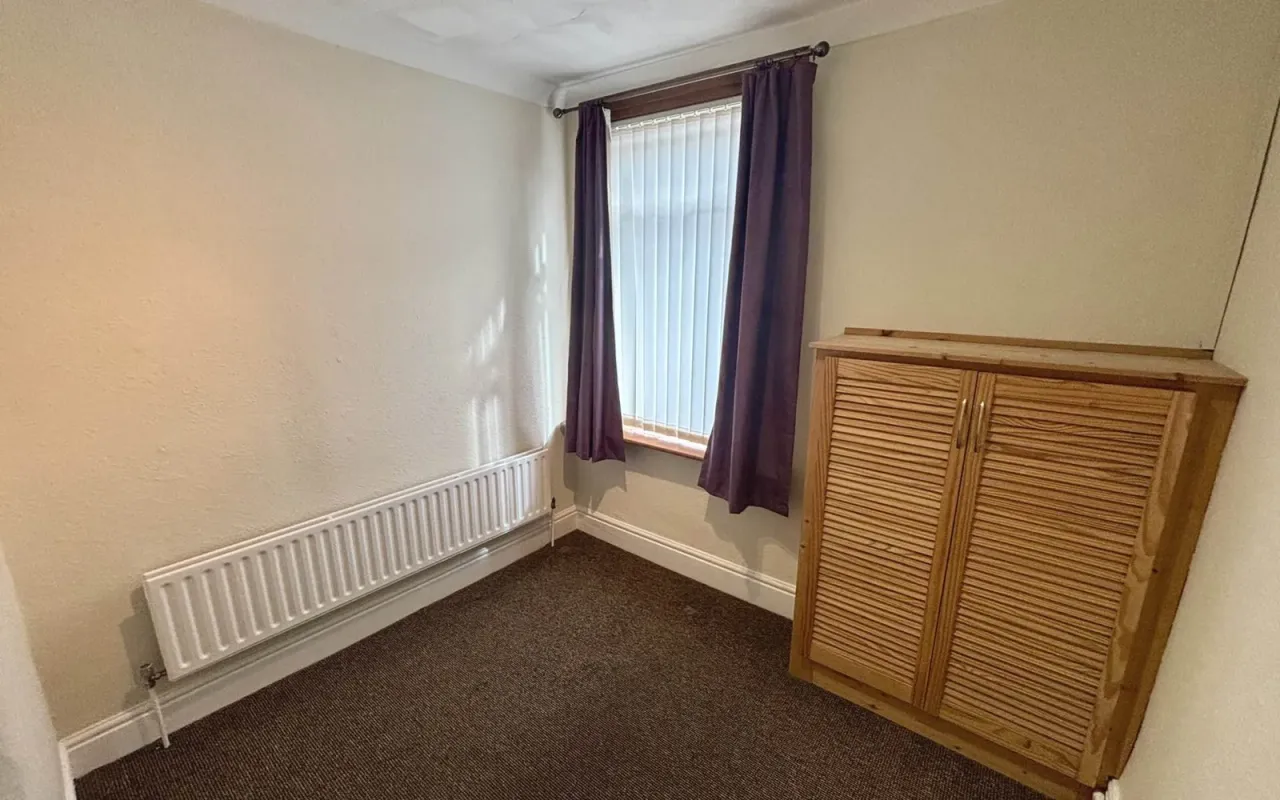 Derby Lane, Liverpool, photo 12