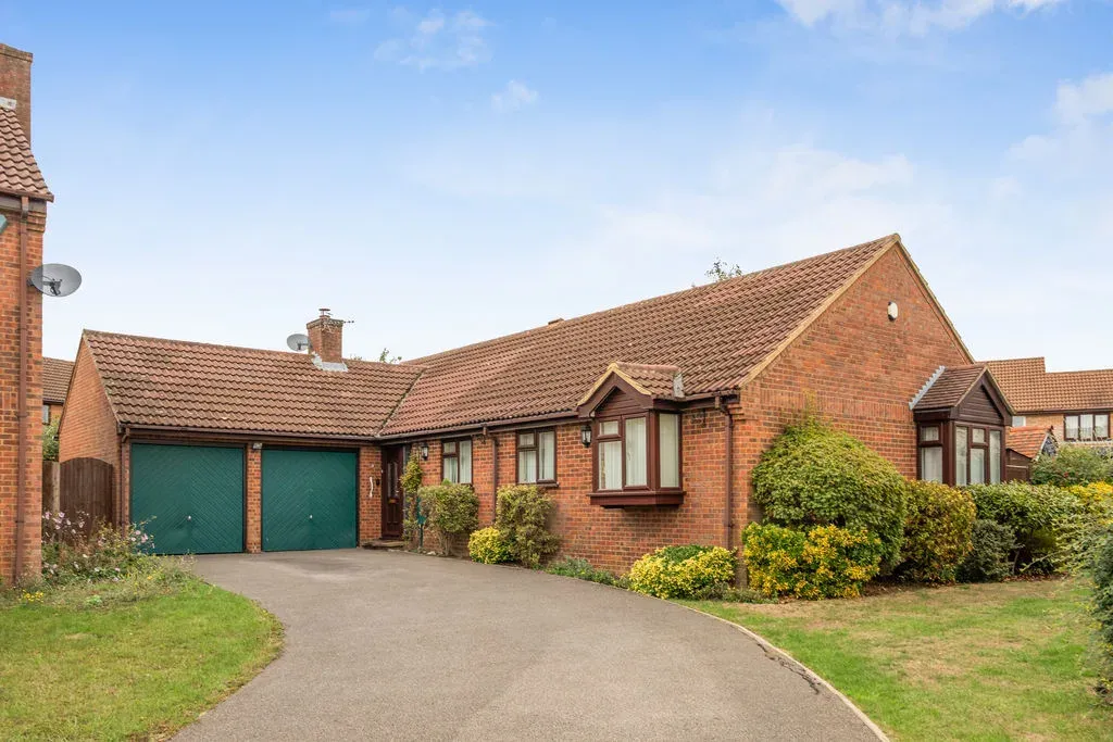 4 bed house for sale — Normandy Way, Bletchley, Milton Keynes, Buckinghamshire, MK3 7UN