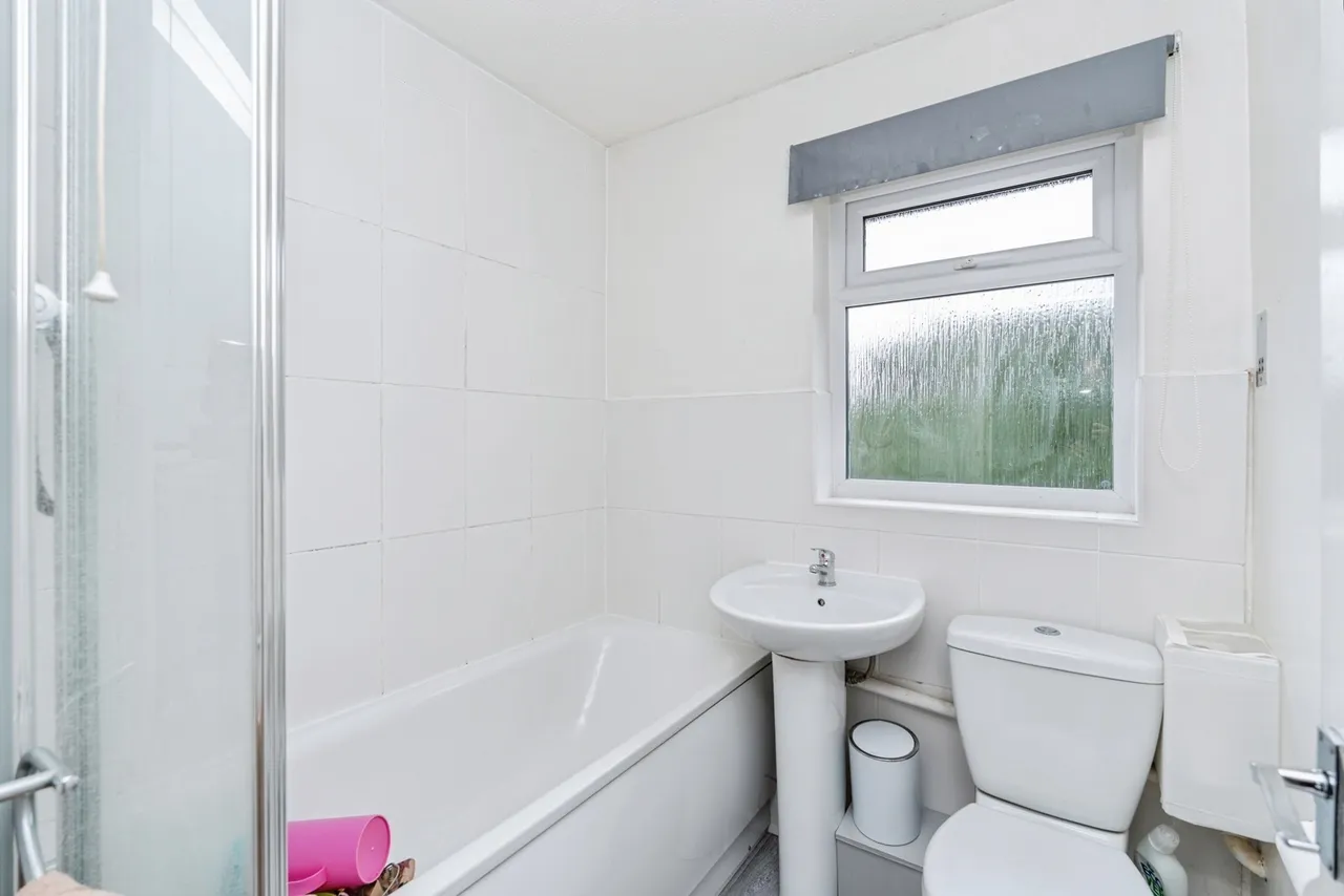Pipers Close, West Totton, SO40, photo 24