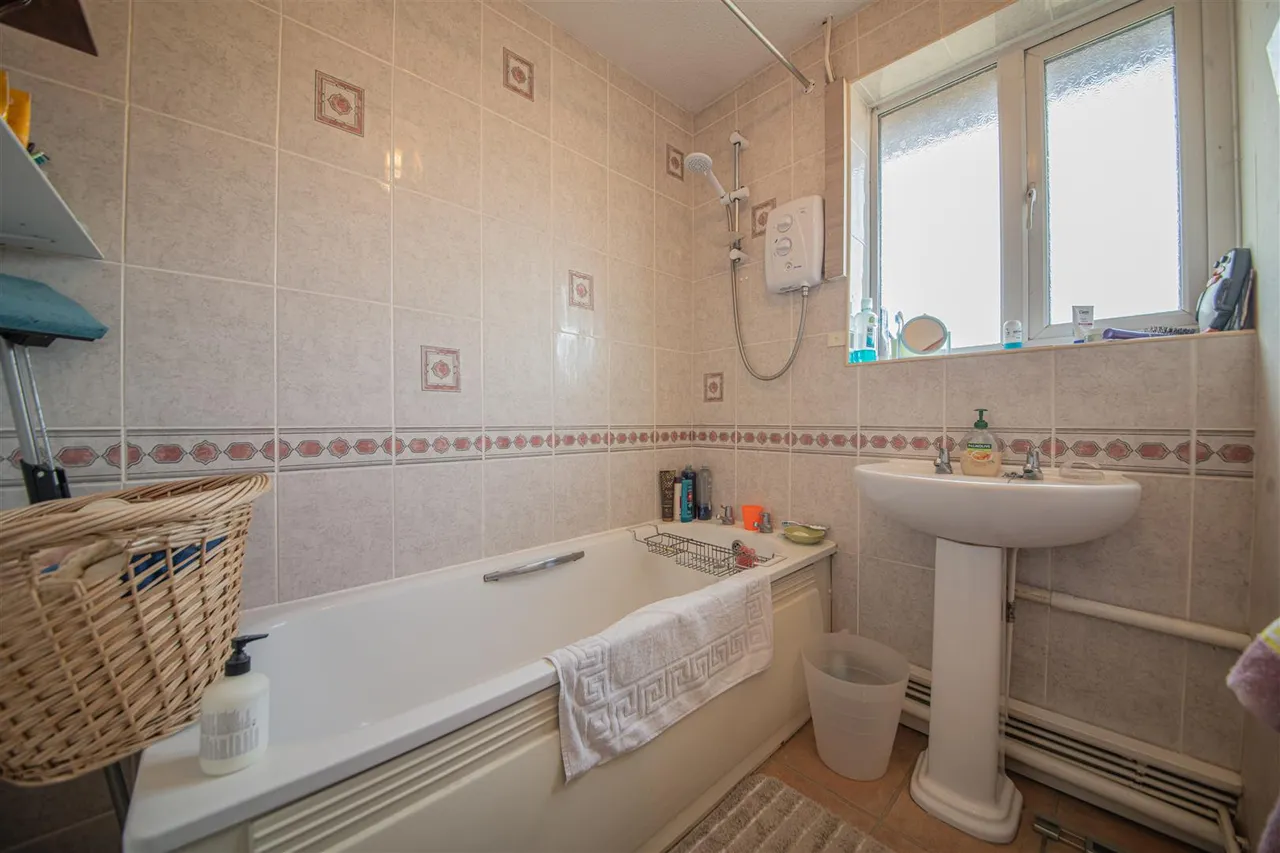 Lynx Close, Bishopstoke, Eastleigh, SO50 8NY, photo 9
