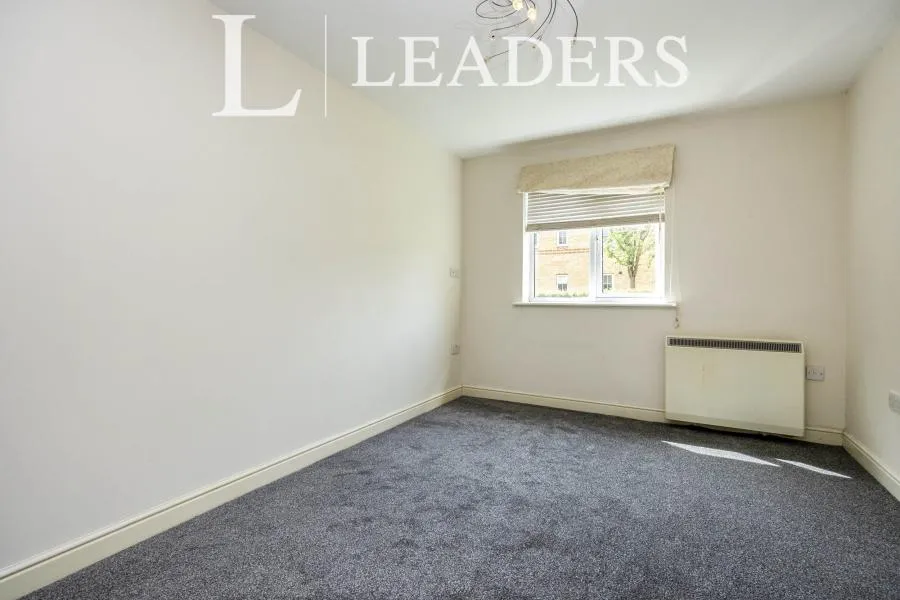 Woodlands Close, Guildford, GU1, photo 7