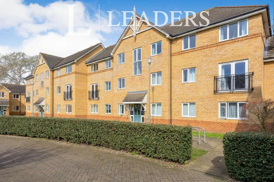 2 bed flat to rent, Woodlands Close, Guildford, GU1