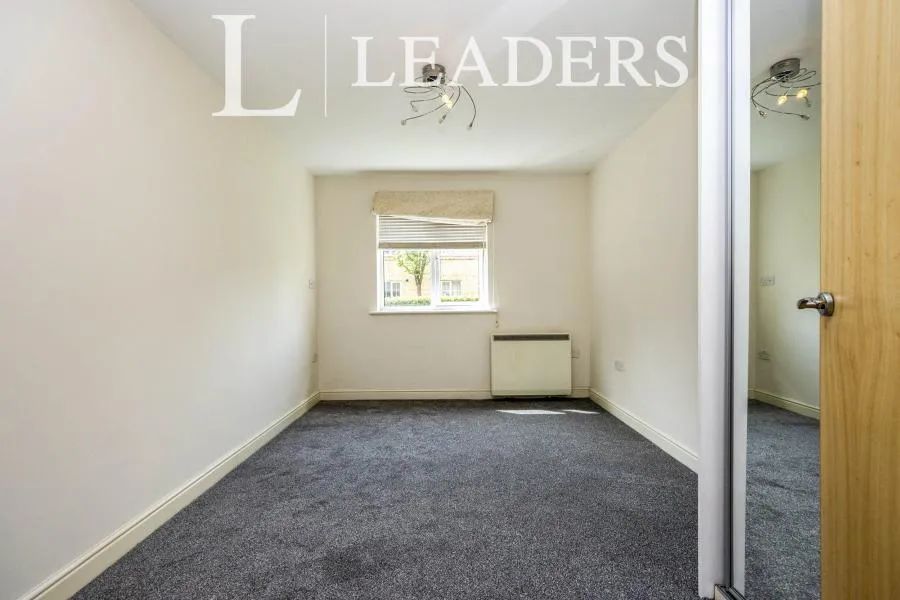 Woodlands Close, Guildford, GU1, photo 5