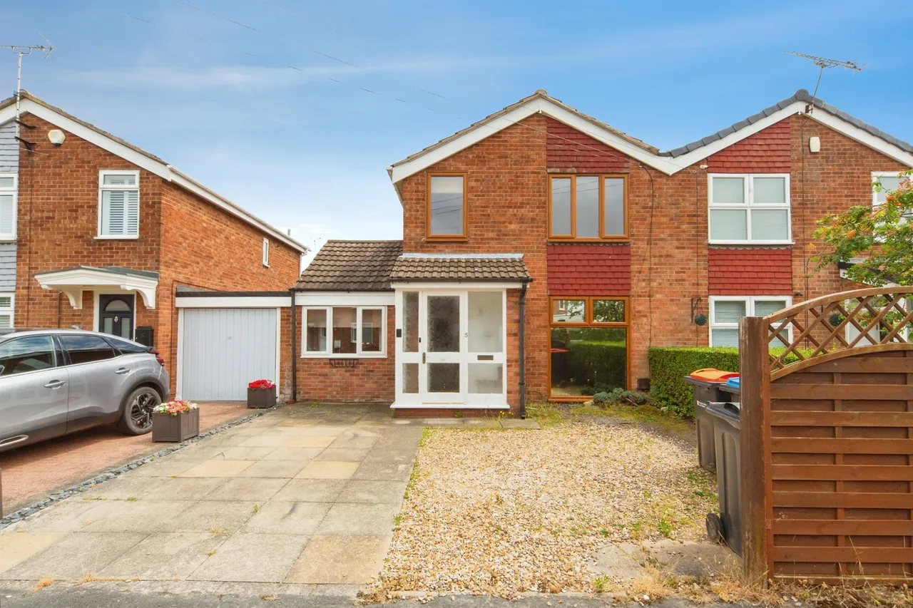 3 bed house for sale — Manley View, Elton, Chester