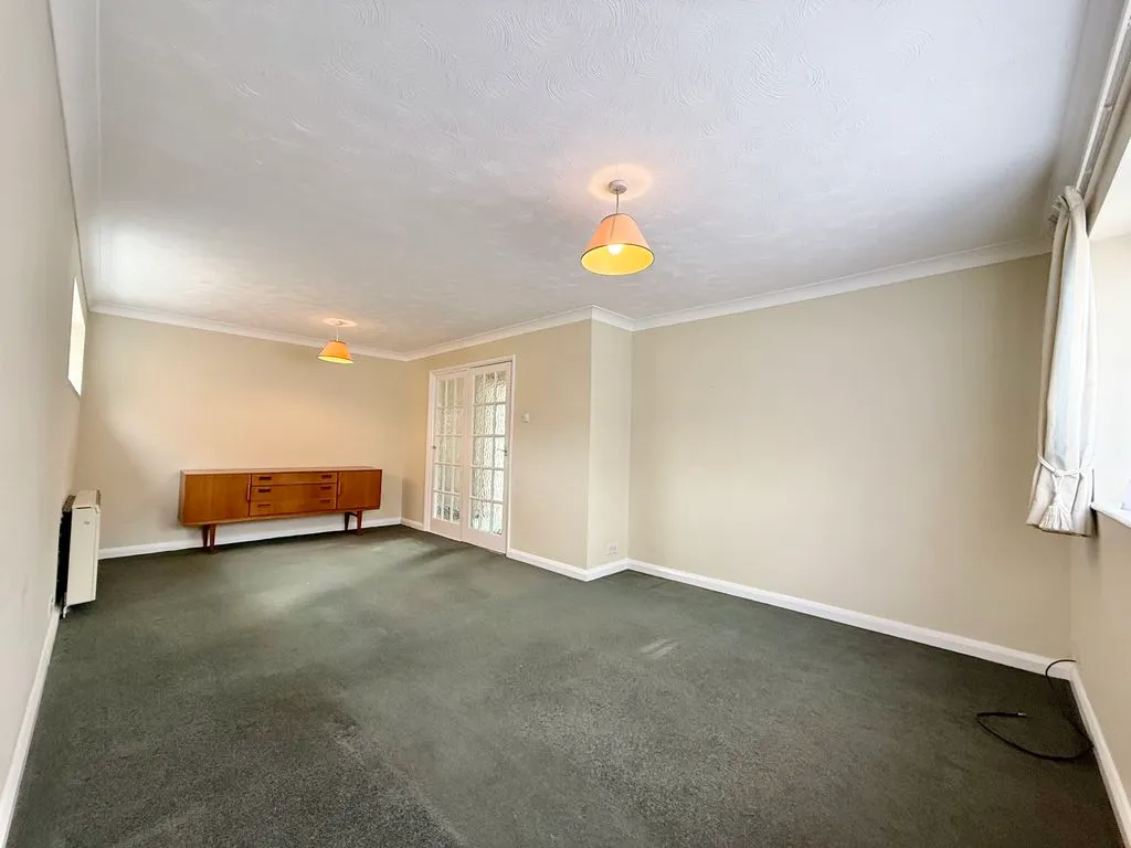 Rothschild Road, Wing LU7 0NL, photo 5