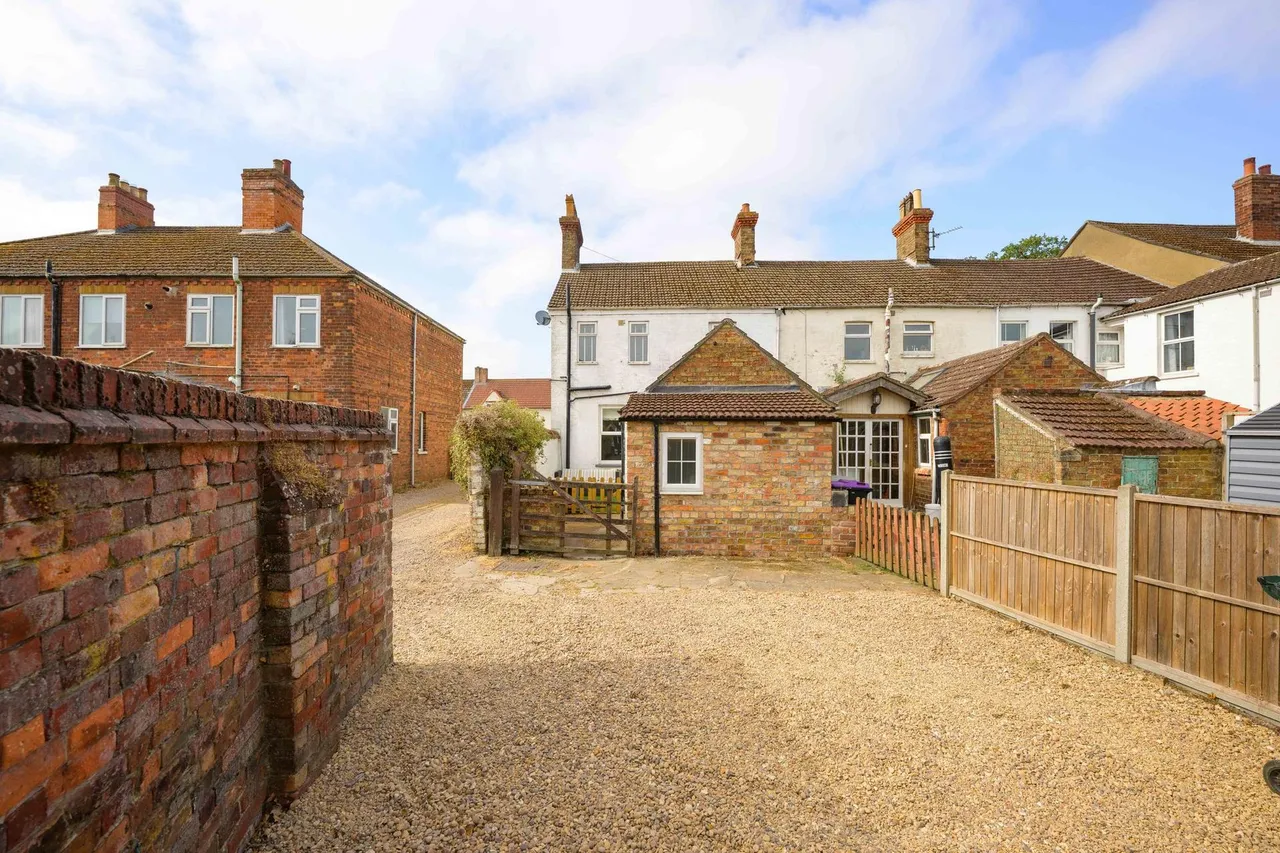 Main Road, Hundleby, PE23, photo 22