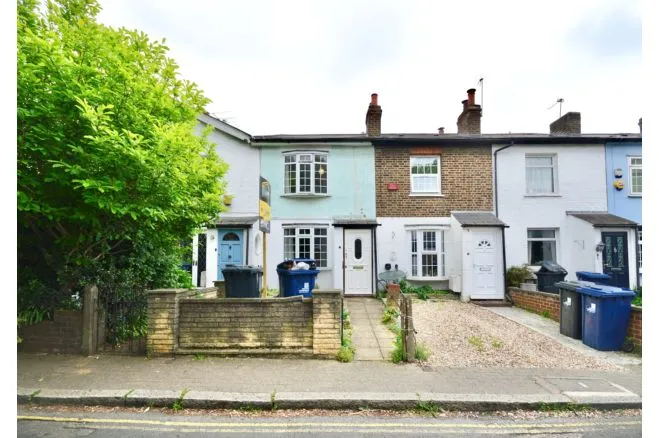 Mountfield Road, London, W5, photo 20